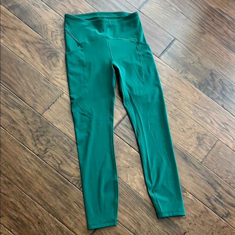 Lululemon Green High-Rise Leggings 25”